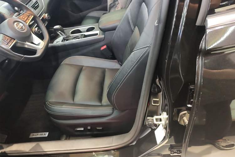 Used Nissan Teana 2019 2.0L XL Comfort Edition Left Front Seat