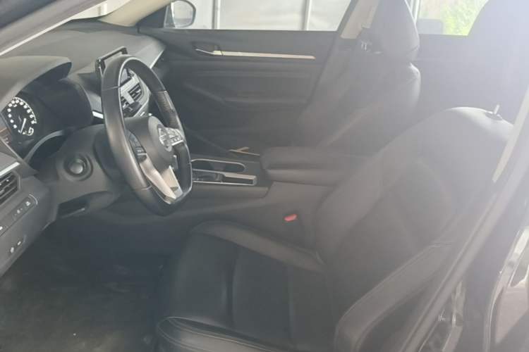 Used Nissan Teana 2019 2.0L XL Comfort Edition Left Front Seat