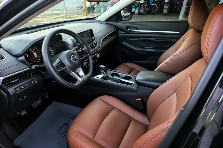 Used Nissan Teana 2019 2.0L XE Fashion Edition Left Front Seat
