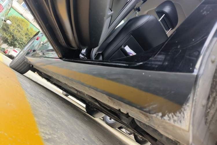 Used Nissan Teana 2019 2.0L XL Comfort Edition Left Side Sill
