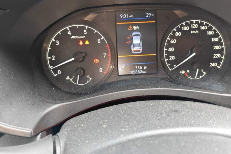 Used Nissan Teana 2019 2.0L XL Comfort Edition Odometer Close Up