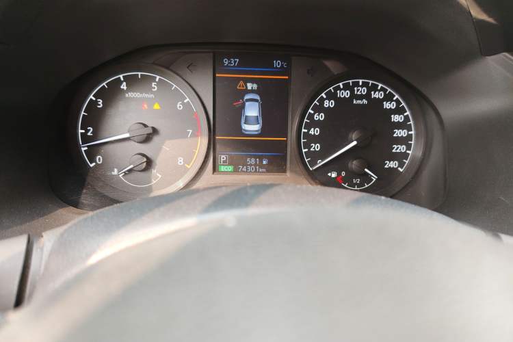 Used Nissan Teana 2019 2.0L XL Comfort Edition Odometer Close Up
