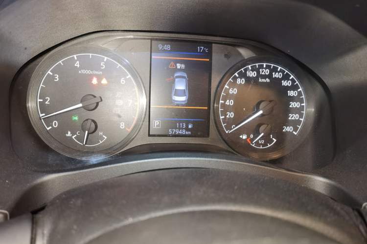 Used Nissan Teana 2019 2.0L XL Comfort Edition Odometer Close Up