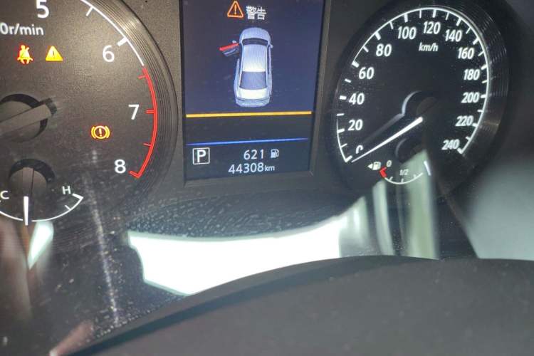 Used Nissan Teana 2019 2.0L XE Fashion Edition Odometer Close Up
