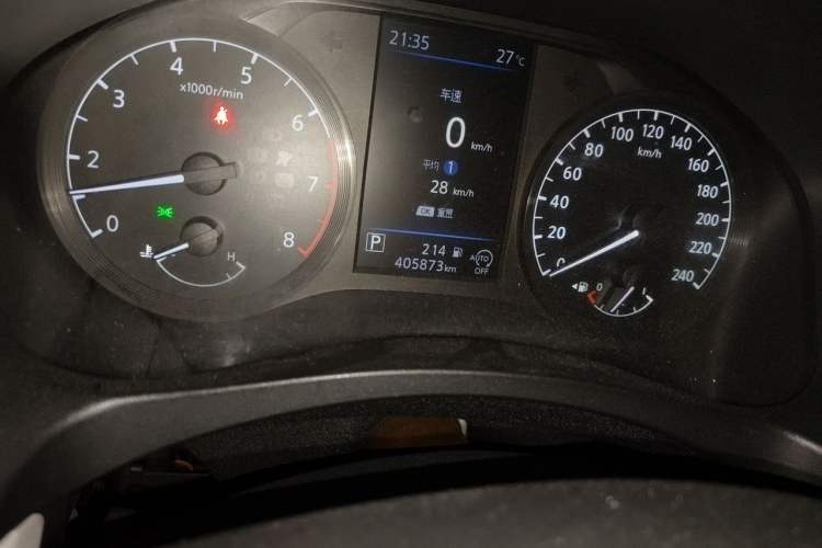 Used Nissan Teana 2019 2.0L XL Comfort Edition Odometer Close Up