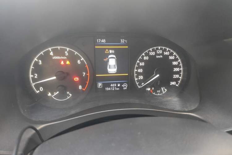 Used Nissan Teana 2019 2.0L XL Comfort Edition Odometer Close Up
