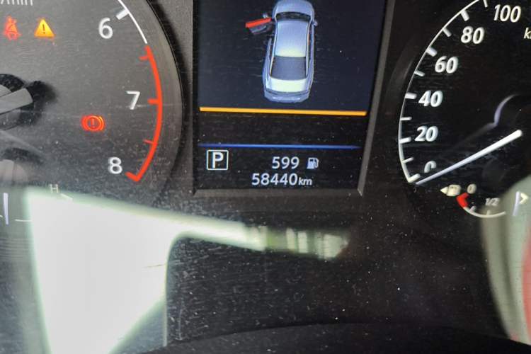 Used Nissan Teana 2019 2.0L XL Comfort Edition Odometer Close Up
