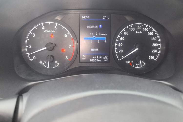 Used Nissan Teana 2019 2.0L XL Comfort Edition Odometer Close Up