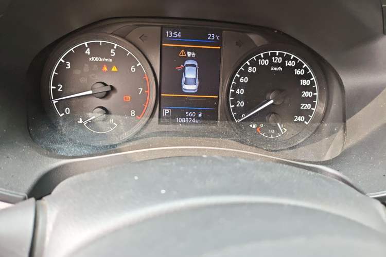 Used Nissan Teana 2019 2.0L XL Comfort Edition Odometer Close Up