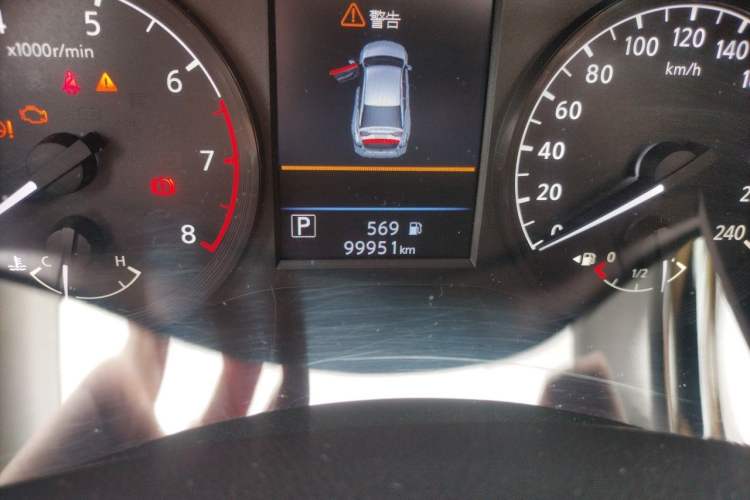 Used Nissan Teana 2019 2.0L XL Comfort Edition Odometer Close Up