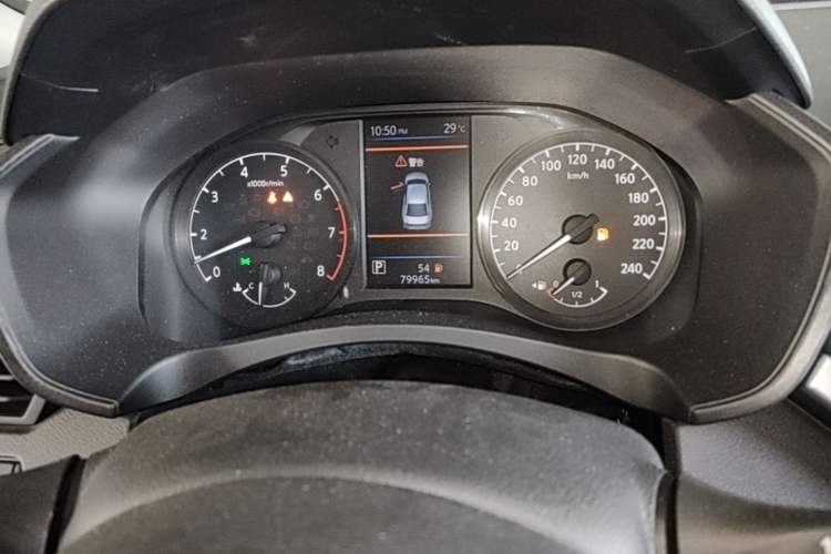 Used Nissan Teana 2019 2.0L XL Comfort Edition Odometer Close Up