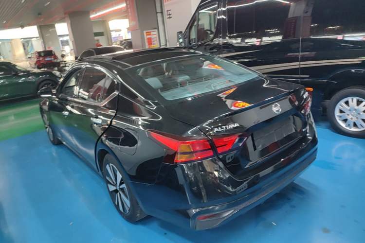 Used Nissan Teana 2019 2.0L XL Upper SmartDrive Version Rear Left 45 Deg