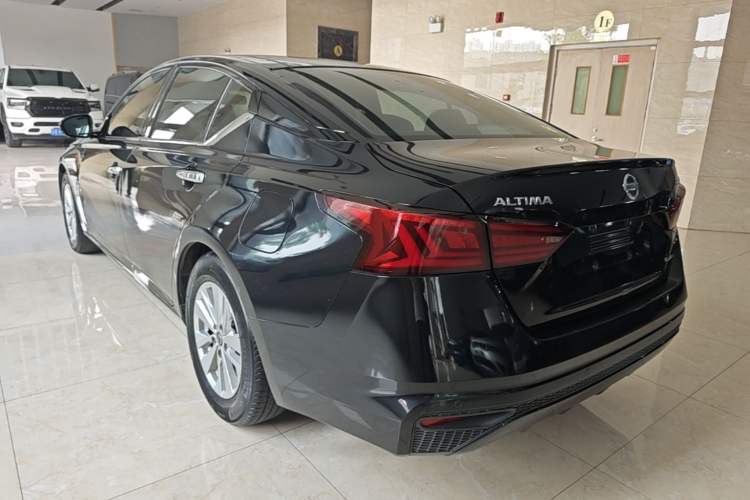 Used Nissan Teana 2019 2.0L XL Comfort Edition Rear Left 45 Deg