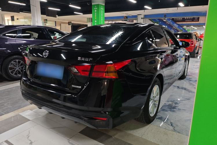 Used Nissan Teana 2019 2.0L XL Comfort Edition Rear Right 45 Deg