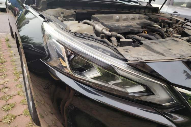 Used Nissan Teana 2019 2.0L XL Comfort Edition Right Front Headlight