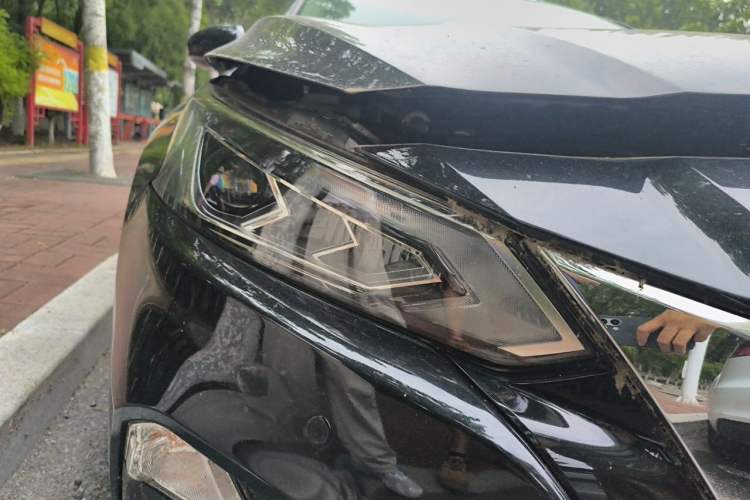 Used Nissan Teana 2019 2.0L XL Comfort Edition Right Front Headlight
