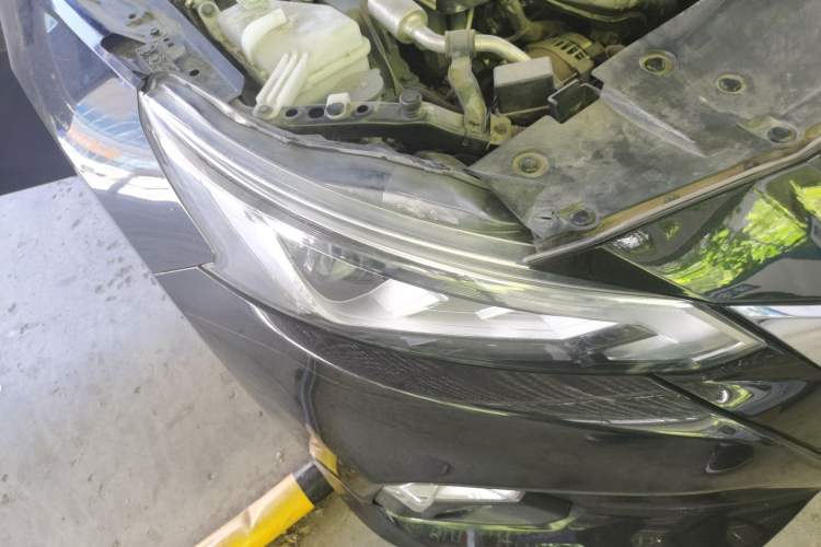 Used Nissan Teana 2019 2.0L XL Upper SmartDrive Version Right Front Headlight