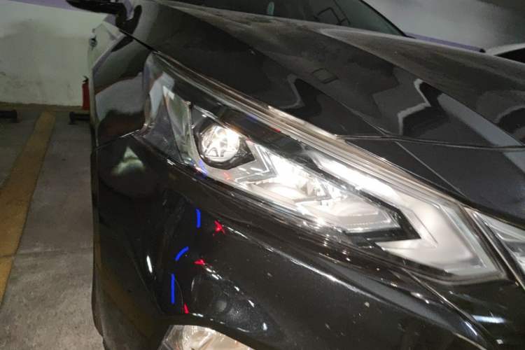 Used Nissan Teana 2019 2.0L XL Comfort Edition Right Front Headlight