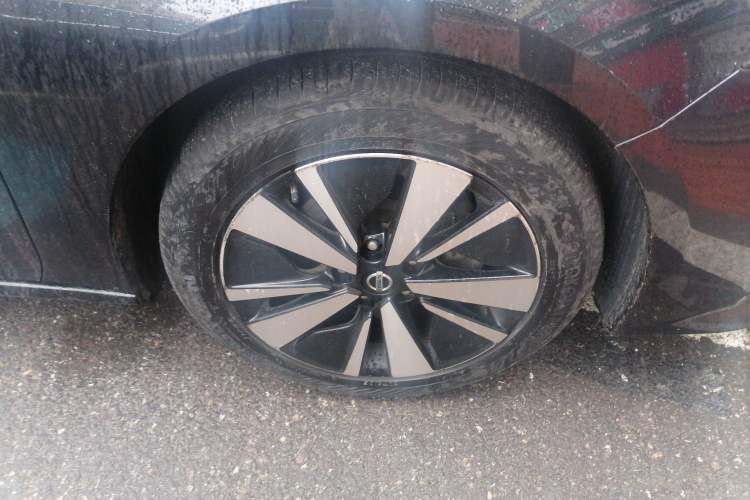 Used Nissan Teana 2019 2.0L XL Upper SmartDrive Version Right Front Wheel Hub