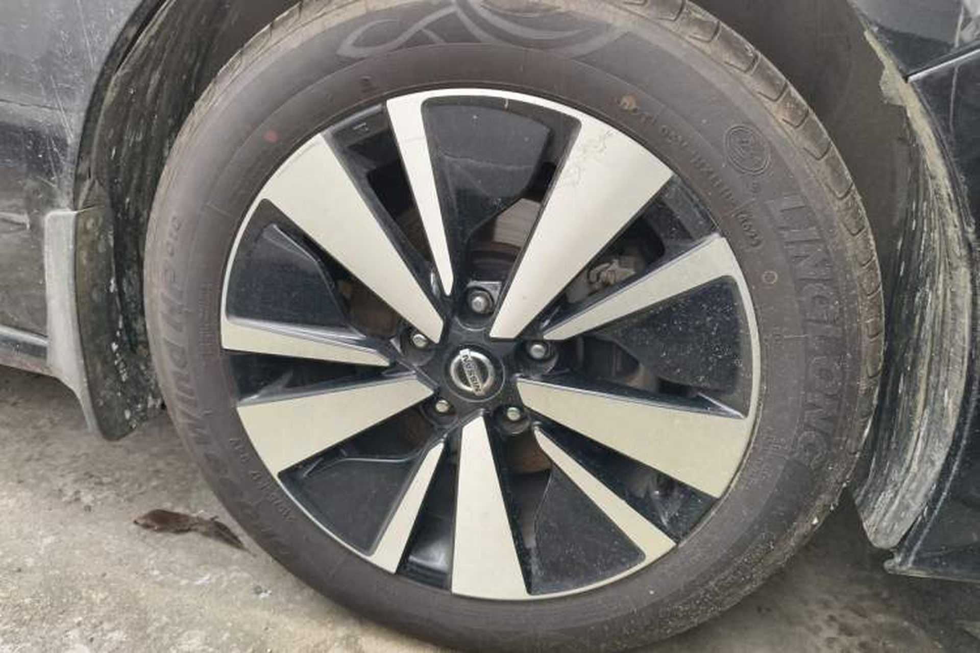 Used Nissan Teana 2019 2.0L XL Upper SmartDrive Version Right Front Wheel Hub