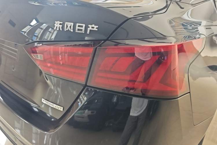 Used Nissan Teana 2019 2.0L XL Comfort Edition Right Rear Taillight