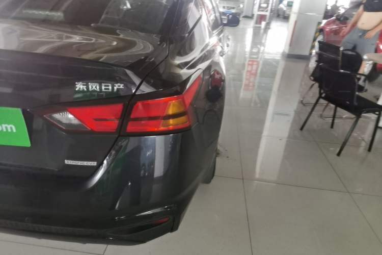 Used Nissan Teana 2019 2.0L XL Comfort Edition Right Rear Taillight