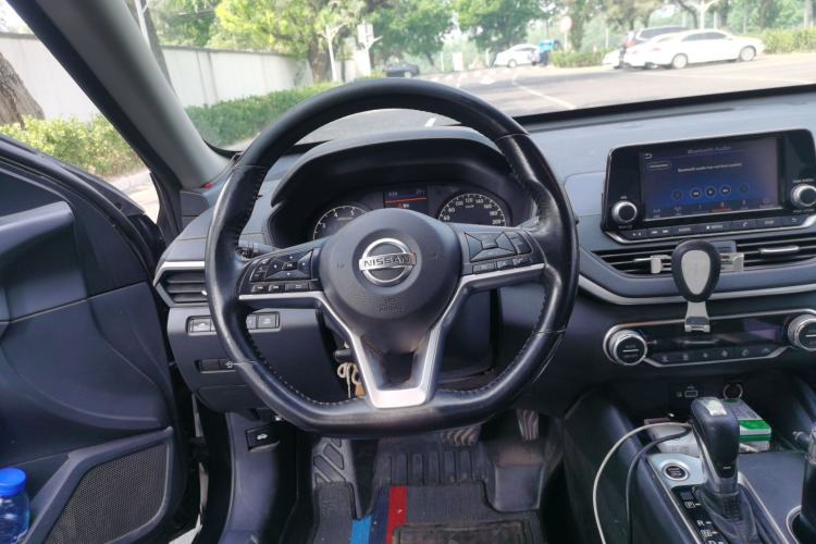 Used Nissan Teana 2019 2.0L XL Comfort Edition Steering Wheel