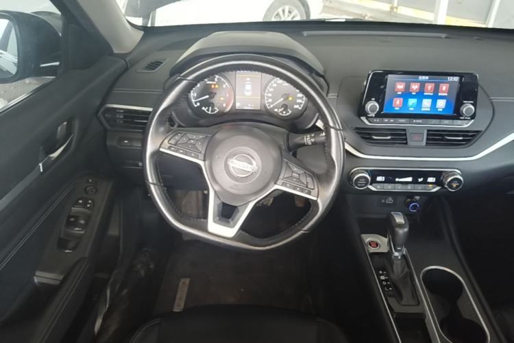 Used Nissan Teana 2019 2.0L XL Comfort Edition Steering Wheel