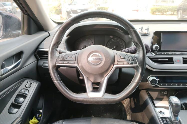 Used Nissan Teana 2019 2.0L XL Comfort Edition Steering Wheel