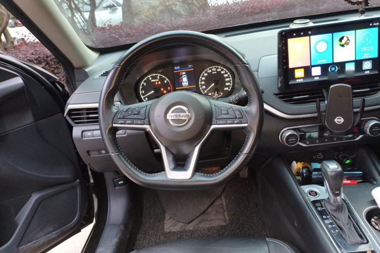 Used Nissan Teana 2019 2.0L XL Comfort Edition Steering Wheel