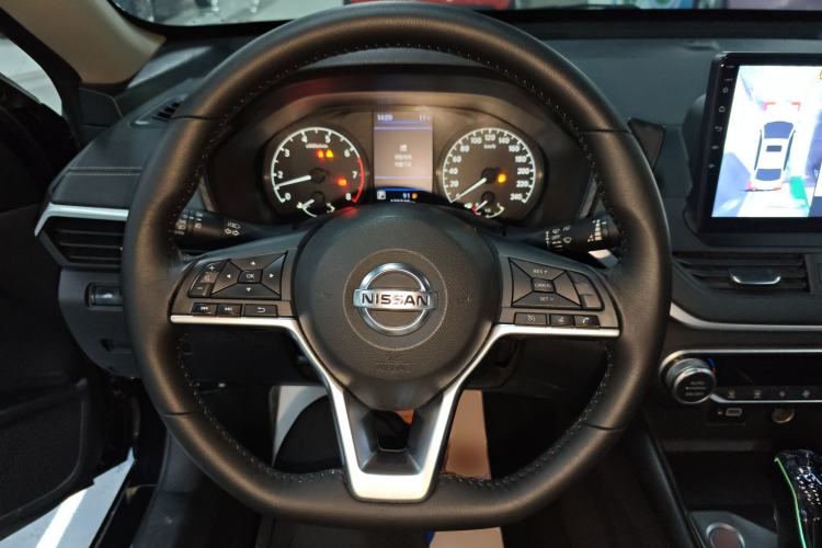 Used Nissan Teana 2019 2.0L XL Comfort Edition Steering Wheel
