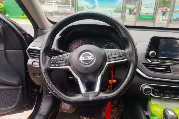 Used Nissan Teana 2019 2.0L XL Comfort Edition Steering Wheel