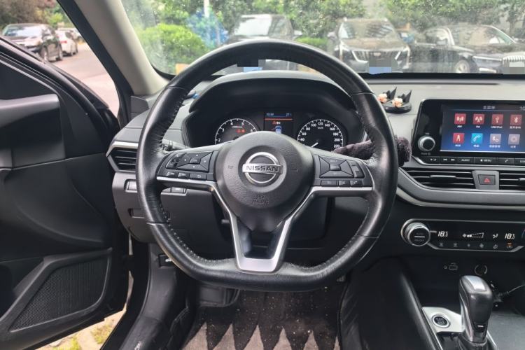 Used Nissan Teana 2019 2.0L XL Comfort Edition Steering Wheel