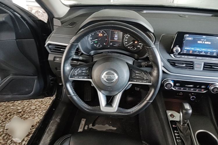 Used Nissan Teana 2019 2.0L XL Comfort Edition Steering Wheel