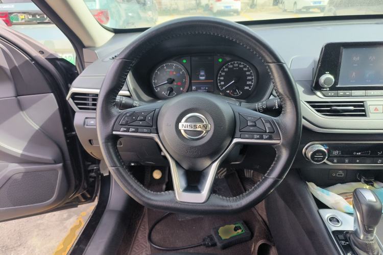 Used Nissan Teana 2019 2.0L XL Comfort Edition Steering Wheel