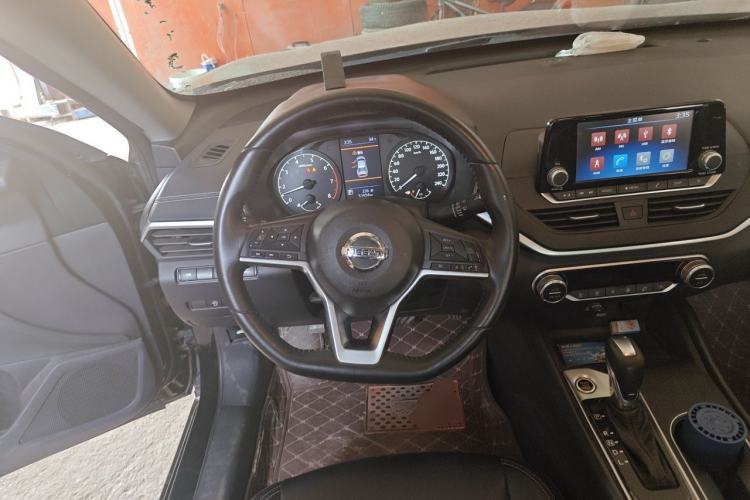 Used Nissan Teana 2019 2.0L XL Comfort Edition Steering Wheel