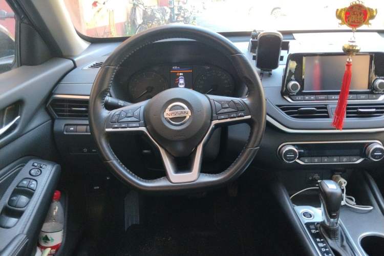 Used Nissan Teana 2019 2.0L XL Comfort Edition Steering Wheel