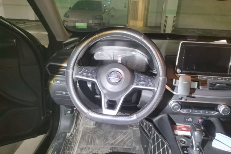 Used Nissan Teana 2019 2.0L XL Comfort Edition Steering Wheel