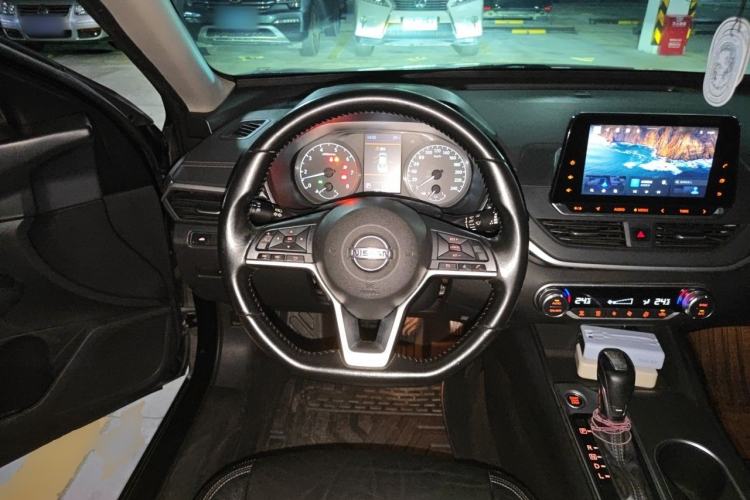 Used Nissan Teana 2019 2.0L XL Comfort Edition Steering Wheel