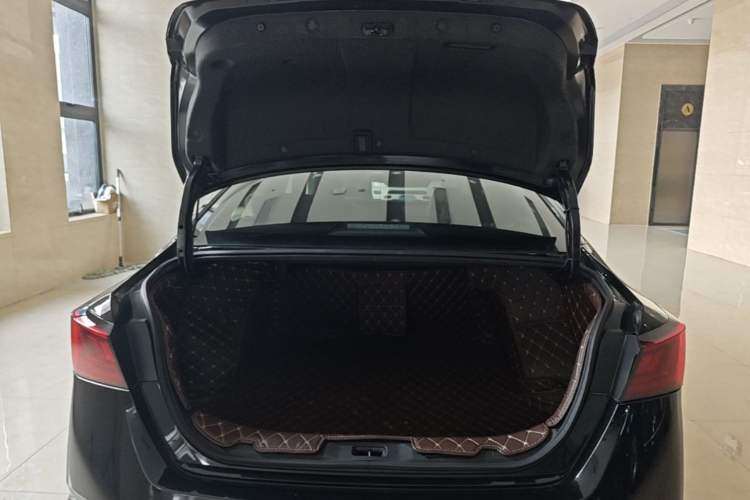 Used Nissan Teana 2019 2.0L XL Comfort Edition Trunk
