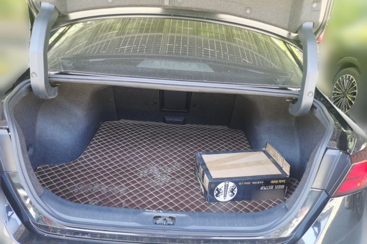 Used Nissan Teana 2019 2.0L XL Upper SmartDrive Version Trunk