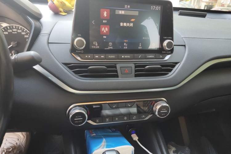 Used Nissan Teana 2019 2.0T XL Upper Smart Enjoyment Version Audio And AC Panel