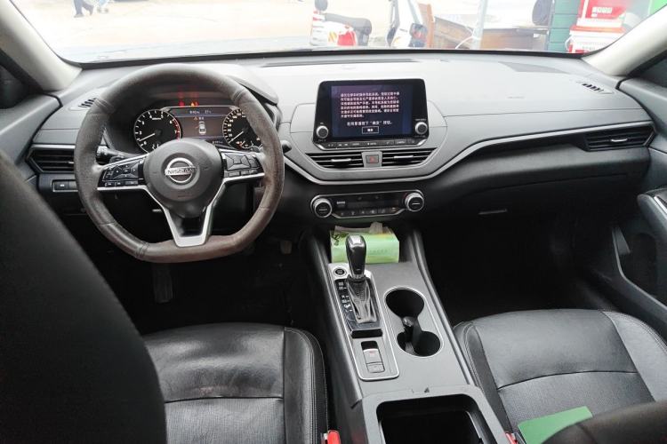 Used Nissan Teana 2019 2.0T XL Upper Smart Enjoyment Version Center Console