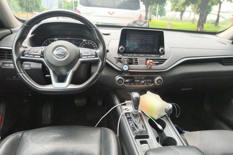 Used Nissan Teana 2019 2.0L XL Upper SmartDrive Version Center Console