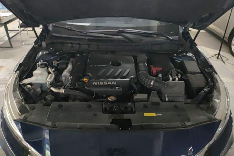 Used Nissan Teana 2019 2.0T XL Upper Smart Enjoyment Version Engine Bay