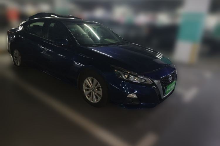 Used Nissan Teana 2019 2.0L XL Comfort Edition Front Right 45 Deg