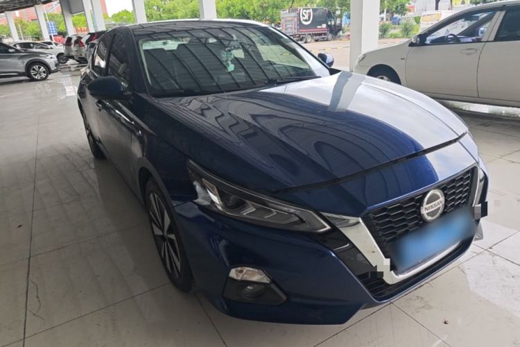 Used Nissan Teana 2019 2.0L XL Upper SmartDrive Version Front Right 45 Deg