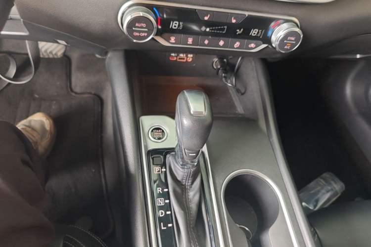 Used Nissan Teana 2019 2.0L XL Upper SmartDrive Version Gear Lever