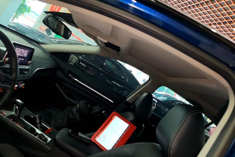 Used Nissan Teana 2019 2.0T XL Upper Smart Enjoyment Version Headliner