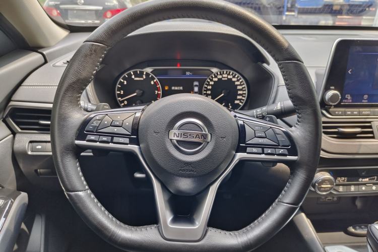 Used Nissan Teana 2019 2.0T XL Upper Smart Enjoyment Version Interior 3